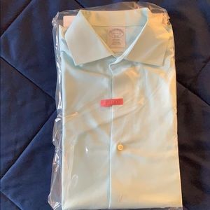 Brooks Brothers Regent shirt 15 1/2 neck, 32/33 sl